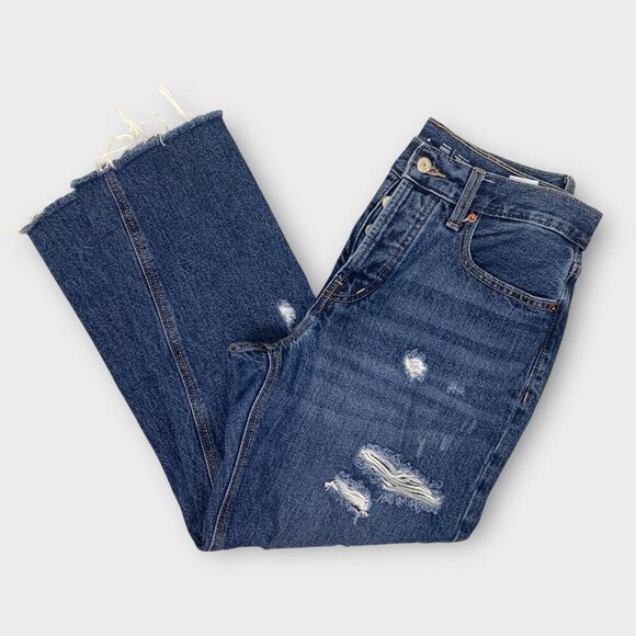 Old Navy High-Waisted Button-Fly Slouchy Straight Crop Jeans - Picture 5 of 8